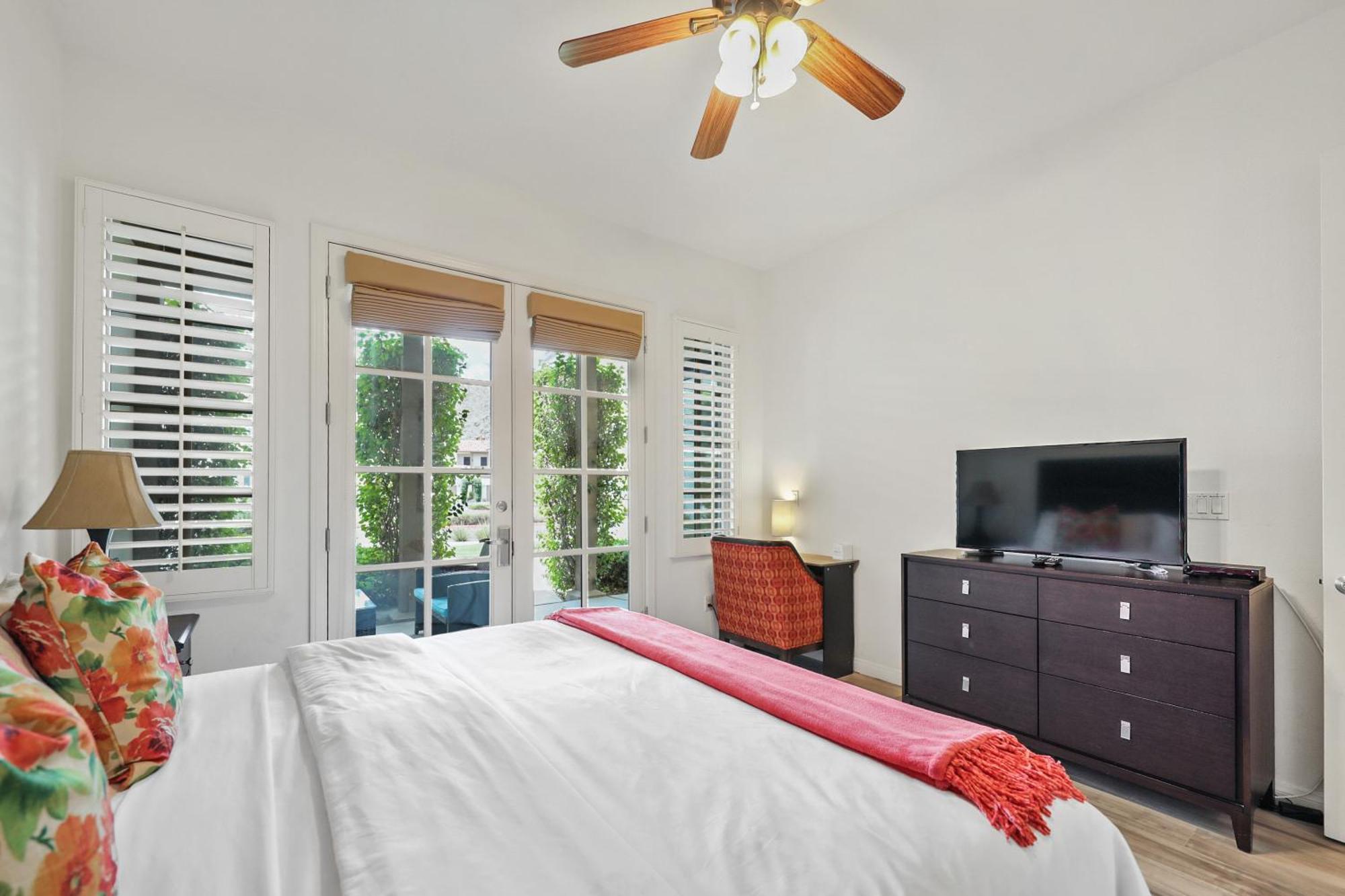 Luxurious Villa With Majestic Mountain View, 12 Pools, Spas, Ground Floor La Quinta Bagian luar foto